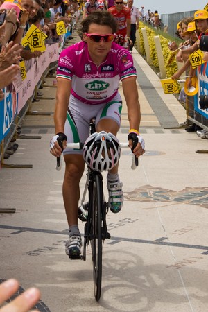Forte dei Marmi, Pisa - May, 26: some cycling professiona athletes before the race of the 13th stage of "Giro d'Italia" of 2009のeditorial素材