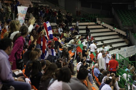FLORENCE, ITALY - OCTOBER, 06, 2010: FIVB Men's Volleyball World Championship, Bulgaria vs Cuba at Nelson Mandela Forum on Oct 06 2010, Florence, Italyのeditorial素材