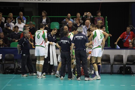 FLORENCE, ITALY - OCTOBER, 06, 2010: FIVB Men's Volleyball World Championship, Bulgaria vs Cuba at Nelson Mandela Forum on Oct 06 2010, Florence, Italyのeditorial素材