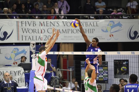 FLORENCE, ITALY - OCTOBER, 06, 2010: FIVB Men's Volleyball World Championship, Bulgaria vs Cuba at Nelson Mandela Forum on Oct 06 2010, Florence, Italyのeditorial素材