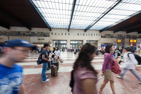 FLORENCE, ITALY - May 25, 2011: Commuters and Tourists at Florence "Santa Maria Novella" Train Stationのeditorial素材