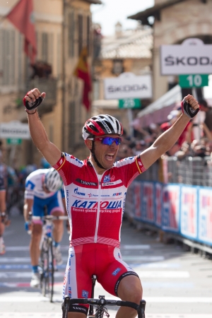 ASSISI, PERUGIA, ITALY - MAY 15: Joaquin Rodriguez, Team Katusha, wins the final sprint of the 10th stage of 2012 Giro dのeditorial素材