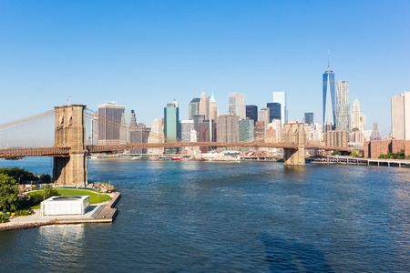 Brooklyn Bridge and Downtown Skyline in New Yorkの写真素材