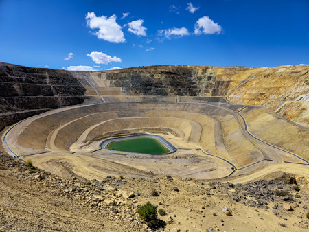 STABILIZATION AND WATERPROOFING OF OPEN-PIT MINES WITH GEOSYNTHETIC MATERIALS.の写真素材