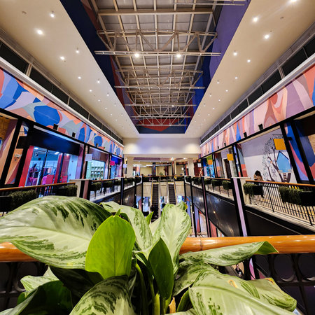 Metal roof structures for shopping centers