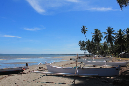 Perahu nelayan di Pantai Kombiling, tarailu, mamujuの写真素材