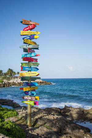 arrows indicating places on the beaches of mexicoの写真素材