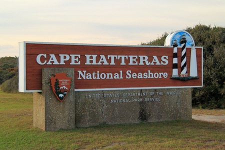 Entrance Sign, Cape Hatteras National Seashore, North Carolinaのeditorial素材