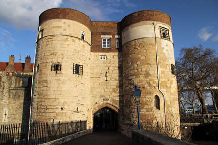 The Tower of London ranks among one of the most visited attractions in London and one of the leading attractions in the United Kingdomのeditorial素材