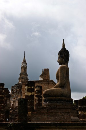  BUDDHA STATUE, SUKHOTHAI, THAILAND の写真素材