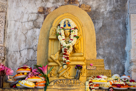 Buddha statues at Mahabodhi Temple Complex in Bodhgaya, India.のeditorial素材