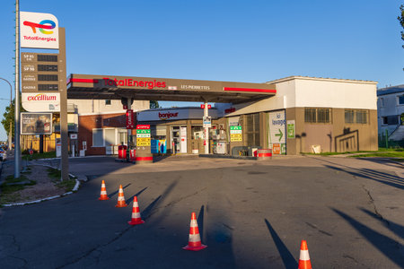Calais, France - October 06, 2022: Totalenergies gas station closed due to fuel shortages.のeditorial素材