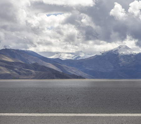 Empty highway asphalt roadの写真素材