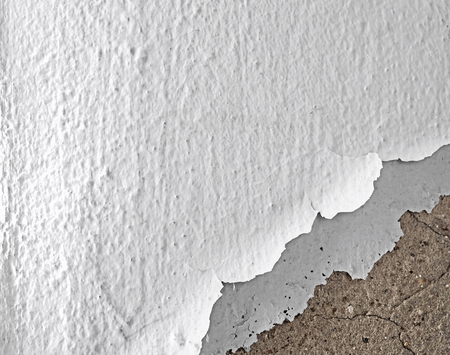 the wall with peeling paint
