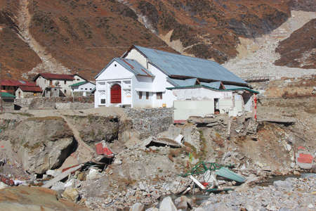 Uttarkashi,Uttarakhand/India- June 17 2013: Collapsed houses during Kedarnath Disaster 2013 in Uttarakhand, India. Results in heavy loss to lives & property.のeditorial素材