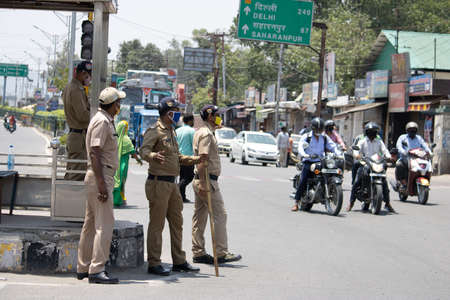 Dehradun, Uttarakhand/India - September 06 2020::Police is on duty in corona situation.のeditorial素材