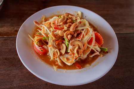 Seafood papaya salad and cashewsの写真素材