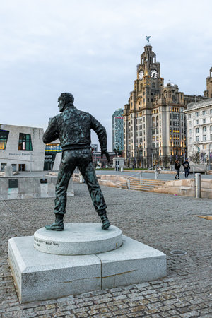 March 22, 2022. Liverpool United Kingdom. Architecture landscape on the River Merseyのeditorial素材