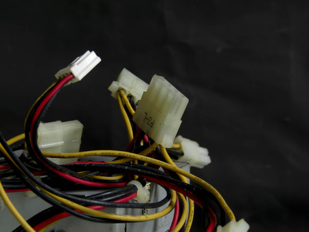 Power cord with connector,Electricity is a device that sends electrical energy from one place to...