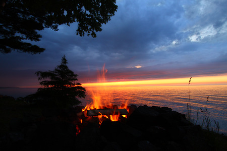 Great Lakes Sunset Beach Fireの写真素材