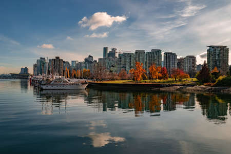VANCOUVER, CANADA - Nov 13, 2019: A beautiful shot of the boats parked near the Coal Harbour in Vancouverのeditorial素材