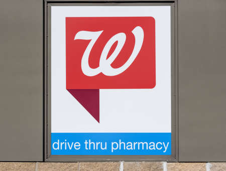DALLAS, UNITED STATES - Dec 22, 2018: A closeup shot of the sign of a pharmacy captured in Dallas, Texas, United Statesのeditorial素材