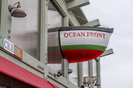 MONTEREY CA, UNITED STATES - Jan 12, 2019: The entrance of a shop in Old Fishermans Wharf captured in Monterey, United Statesのeditorial素材