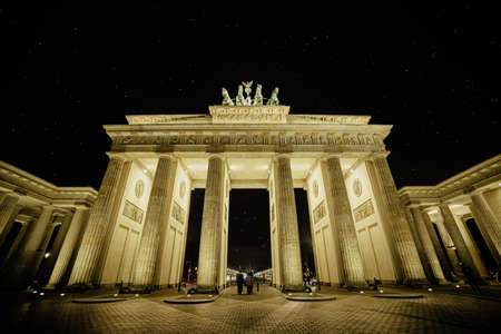 The Brandenburg Gate in Berlin at night  Brandenburg Gate Berlin Germanyのeditorial素材