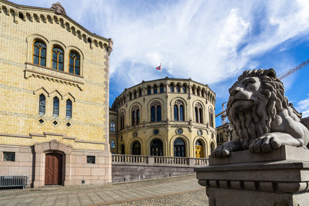 The Lions statue outside the Norwegian Parliament building  Oslo, Norwayの写真素材