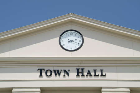 ST. CHARLES, UNITED STATES - Dec 23, 2008: Closeup photo of city hall building with a clockのeditorial素材