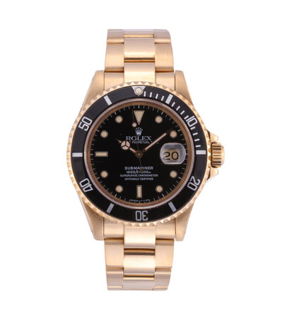 METRO MANILA, PHILIPPINES - Nov 23, 2018: Luxury watch isolated on white and black background editorialのeditorial素材