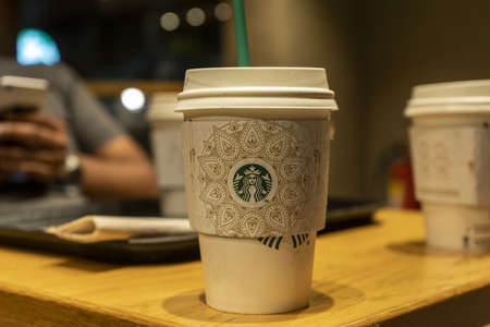 MUMBAI, INDIA - Nov 02, 2020: Starbucks new cup design Diwali specialのeditorial素材