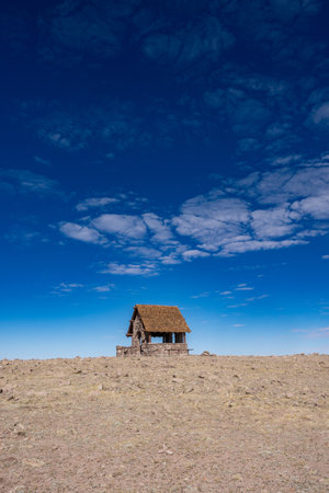 A vertical shot of a small unfinished building in the Dixie National Forest, the USAの写真素材