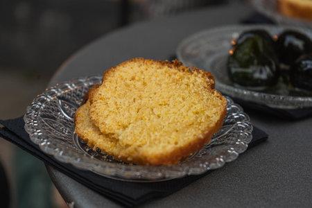 A closeup shot of freshly baked biscuits in a glass plate