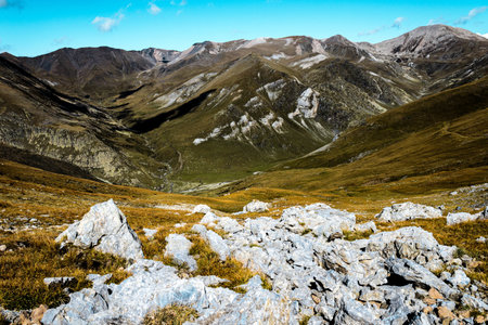 A mesmerizing view of Three Peaks Hill under a cloudy sky in Argentina