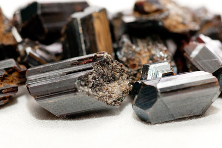 rutile black metallic ore sample for making jewelry