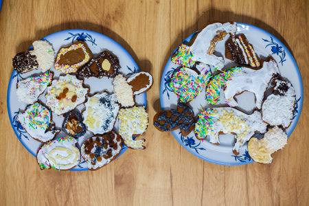 Two plates with gingerbread cookies