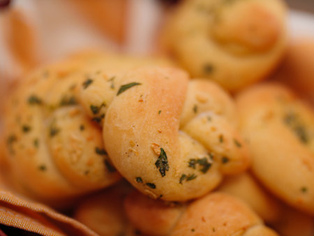 A selective focus shot of garlic bunsの写真素材
