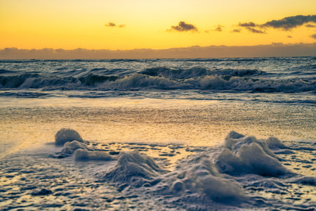 A mesmerizing view of a beautiful seascape at scenic sunset