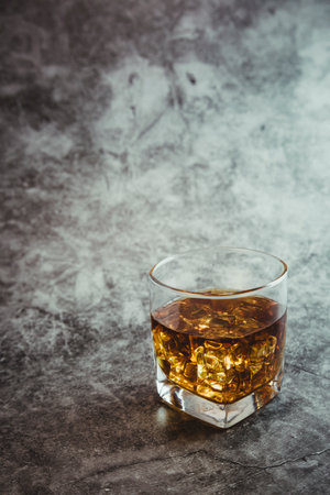 Whiskey glass marble background shinyの写真素材