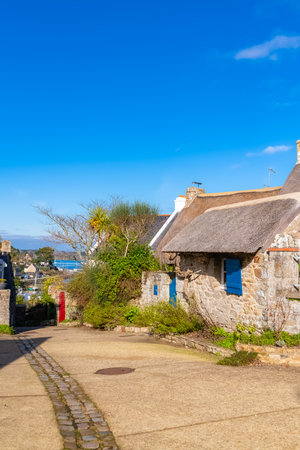 Brittany, Ile aux Moines island in the Morbihan gulf, old houses in the village, with view on the harborの写真素材