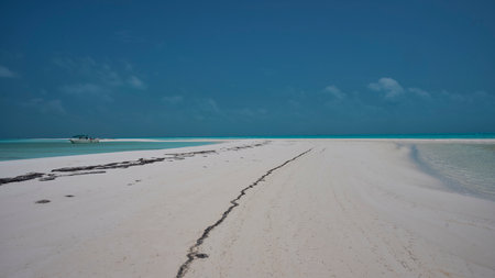 A not so crowded beach day on Sandy Cay.の写真素材