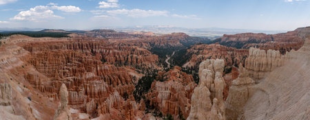 A panoramic shot of Bryce Canyon National Park, a sprawling reserve in southern Utah, United Statesの写真素材