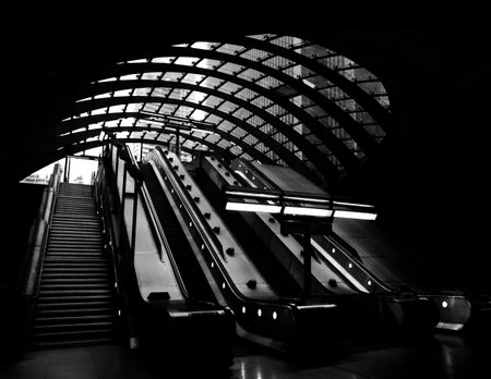 A grayscale shot of the escalatorの写真素材