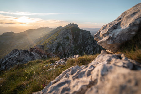A mesmerizing view of a beautiful mountainous landscapeの写真素材