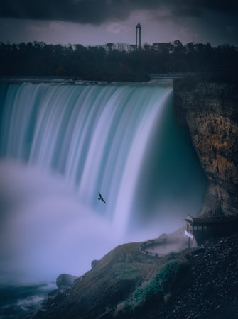 A mesmerizing shot of Niagara Falls in the evening in Ontario in Canadaの写真素材