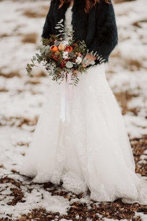 A closeup of the bride in a wedding dressの写真素材