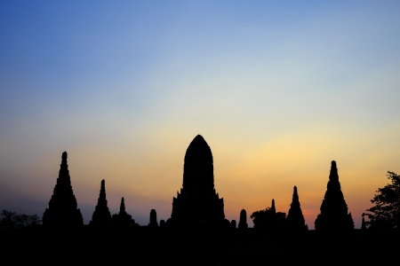 Wat Chaiwatthanaram at twilight, Ayutthaya, Thailandの写真素材