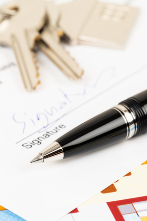 Rental agreement paperwork; document is mock-upの写真素材