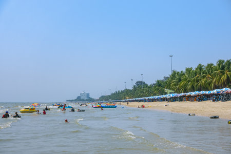 Chonburi, Thailand - March 22, 2019: Bang Saen, famous beach for local tourists near Bangkok.のeditorial素材